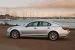 Lexus LS460 2013 года